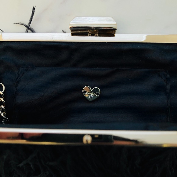 BEBE Luxury OSTRICH Feather Pochette Plume Ella Clutch / Shoulder Bag SOLD - Picture 4 of 13